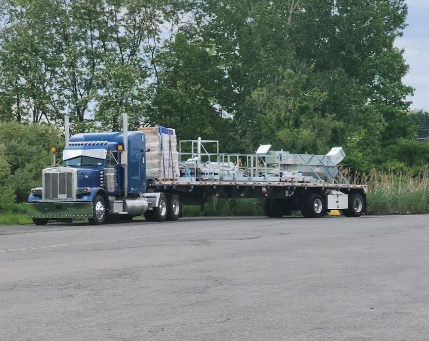 FTL Flatbed 53' Loaded Headed to Delivery